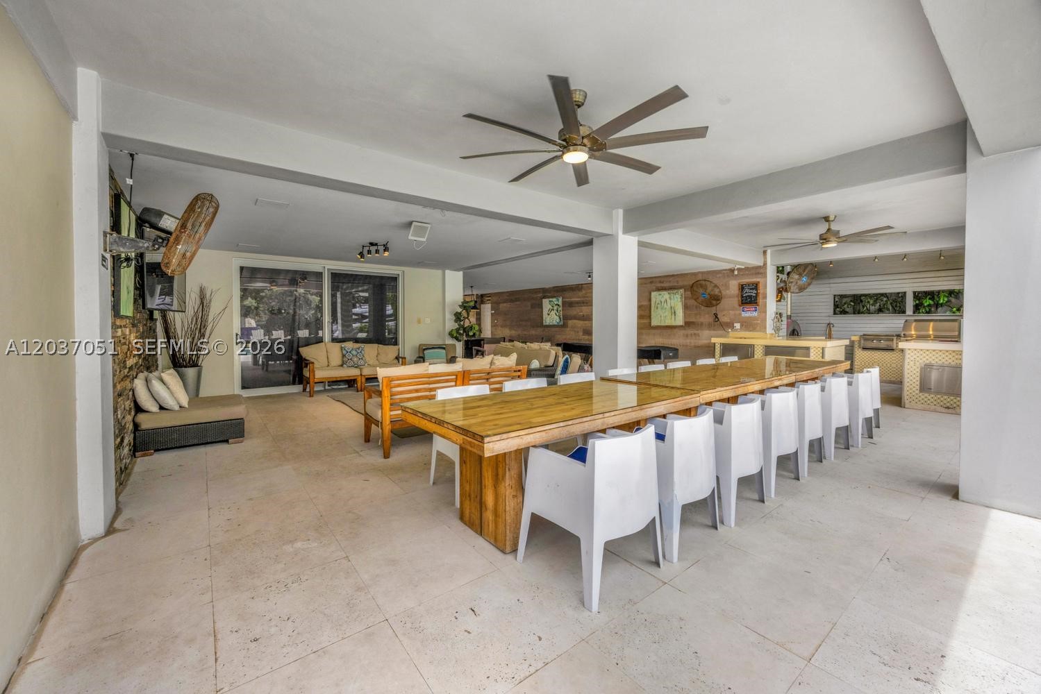 1076 NE Little Riv Dr Miami, FL 33138