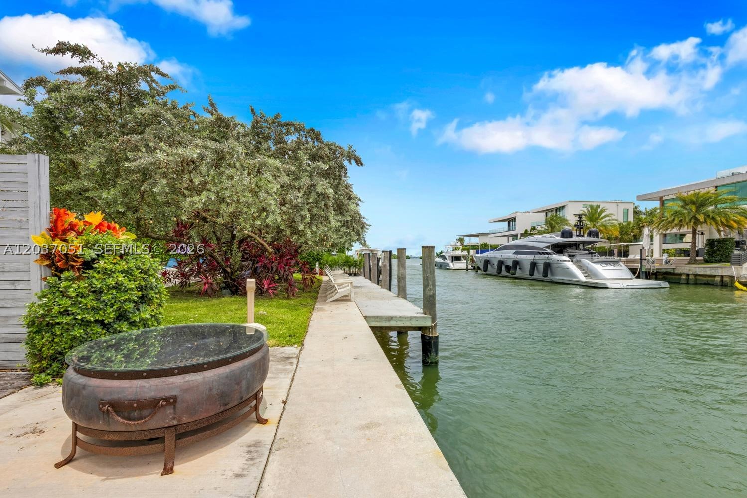 1076 NE Little Riv Dr Miami, FL 33138