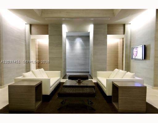 image Beach Club 228