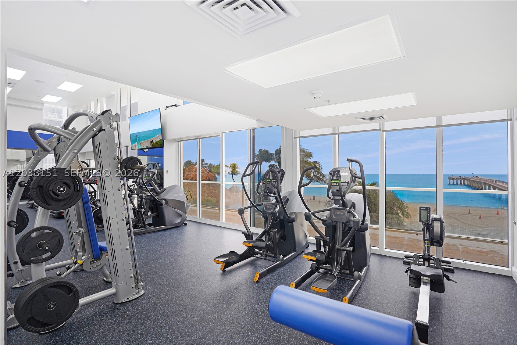 16699 Collins Ave #1002 Sunny Isles Beach, FL 33160