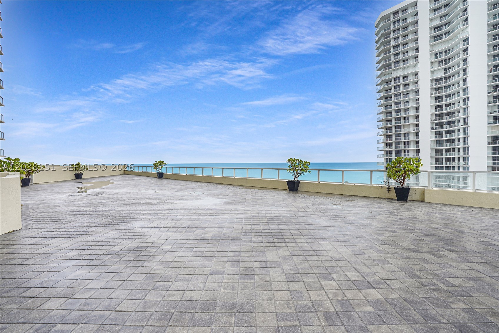 16699 Collins Ave #1002 Sunny Isles Beach, FL 33160