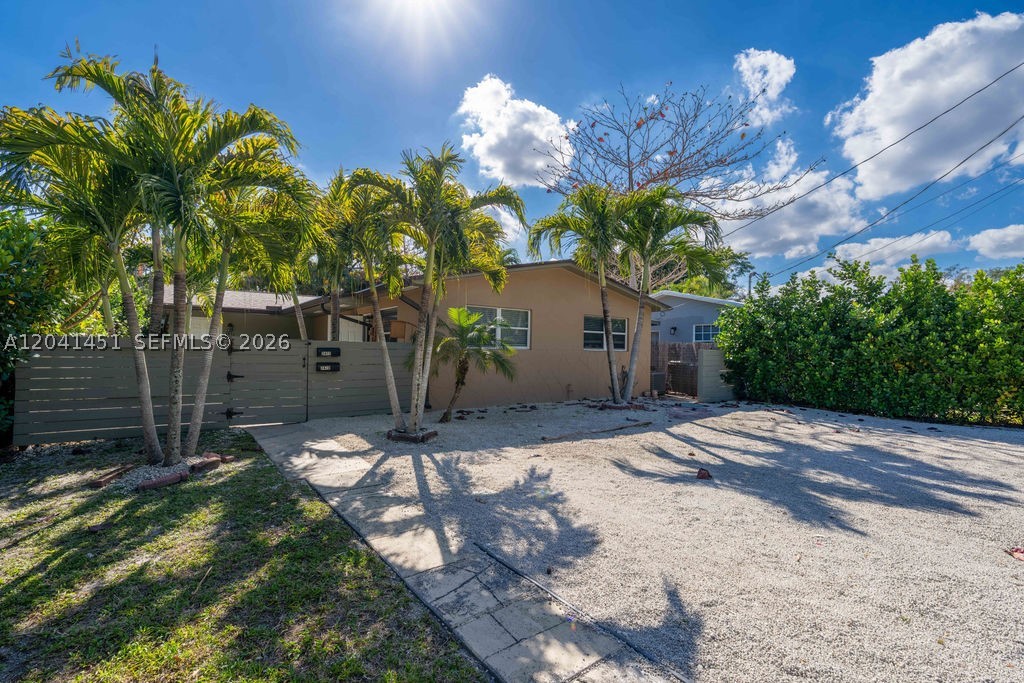 2470 NE 182nd Ter #1