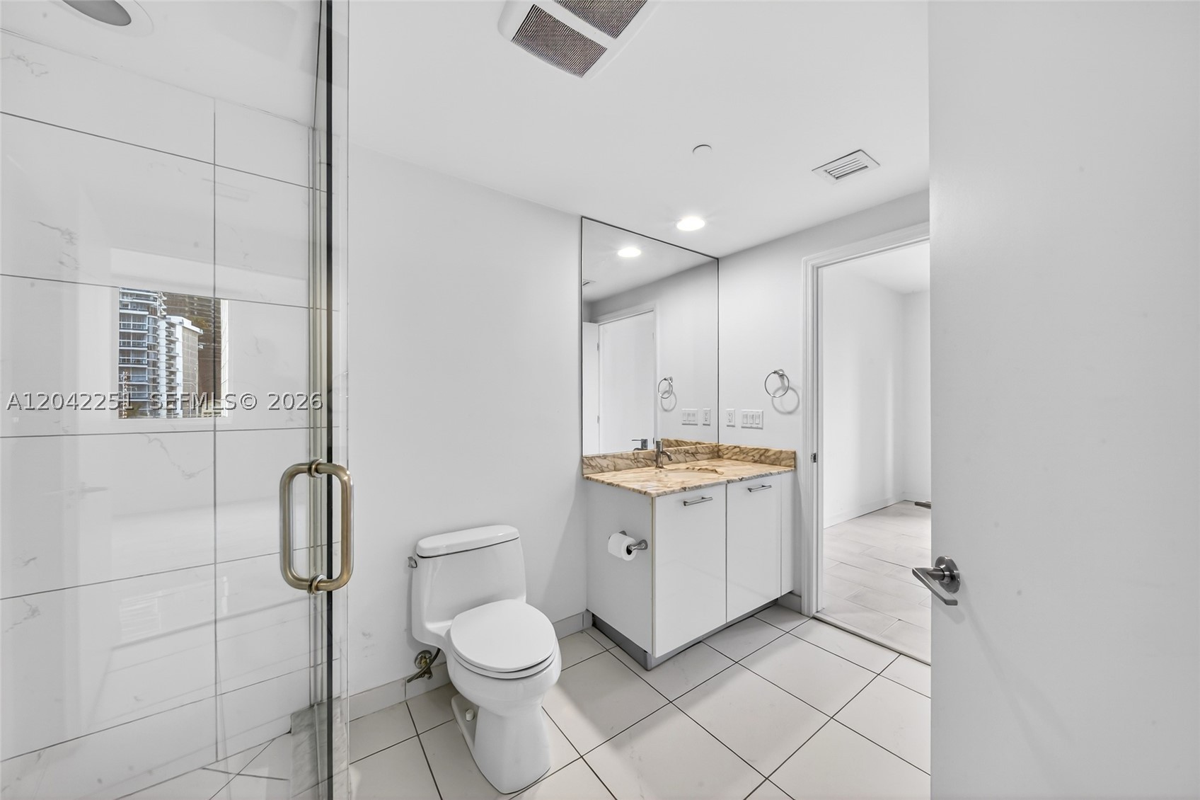 image 500 Brickell East12