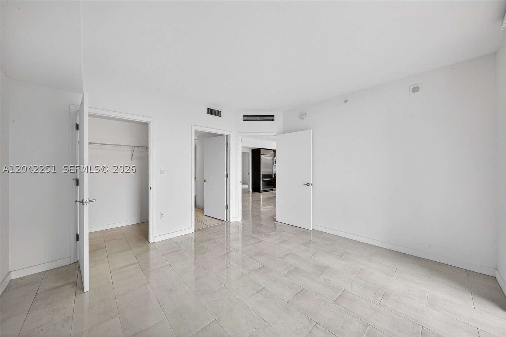 image 500 Brickell East18