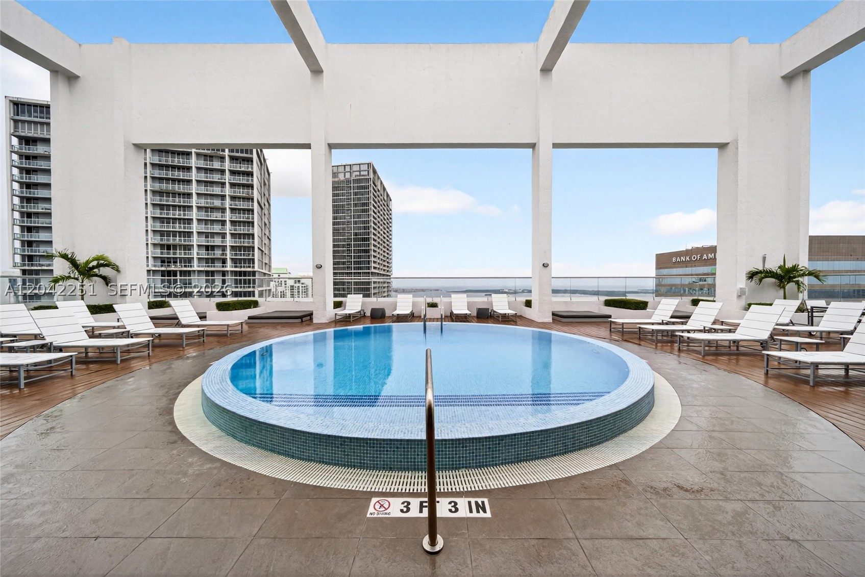 image 500 Brickell East24
