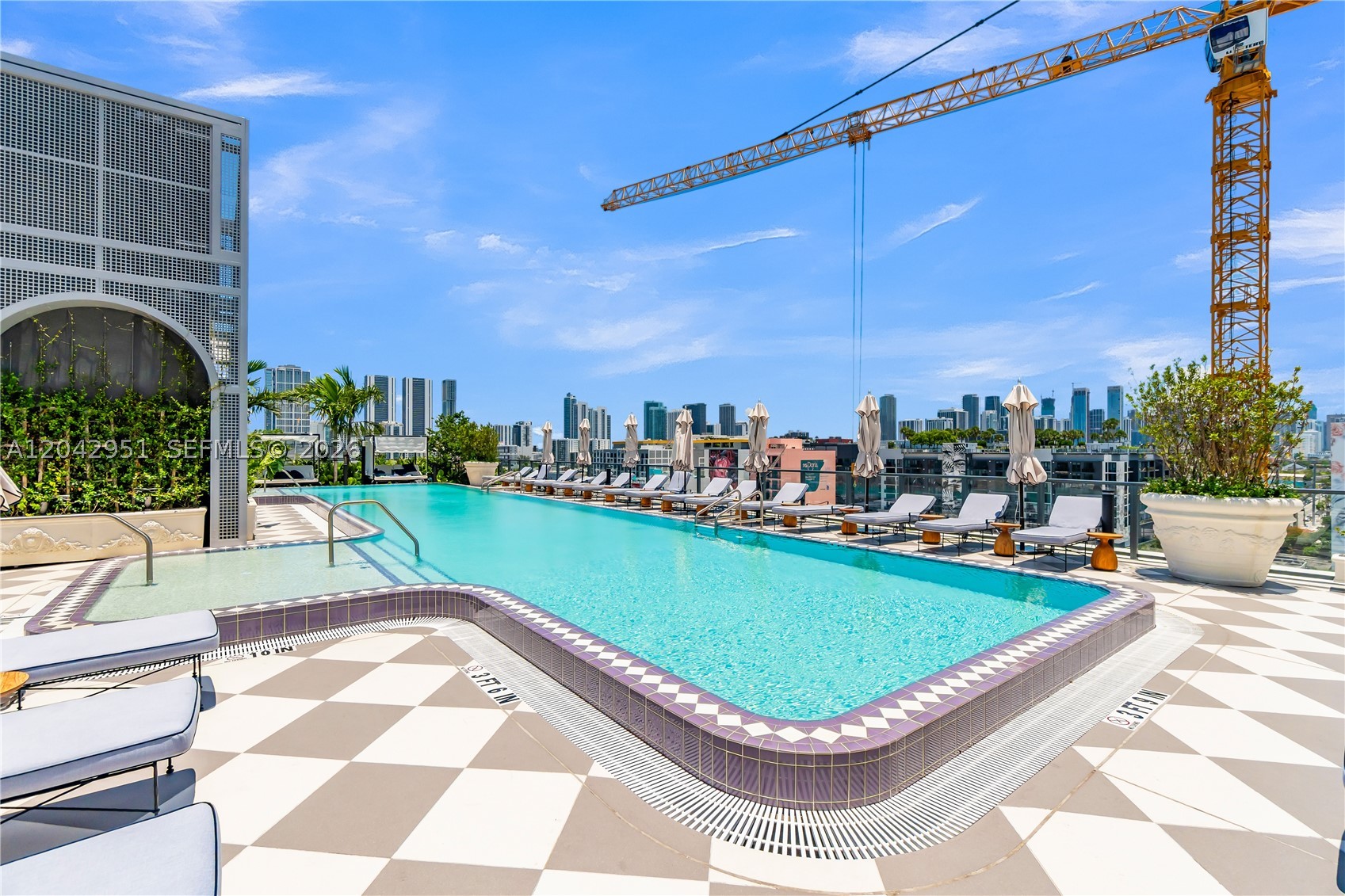 2700 NW 2nd Ave #337 Miami, FL 33127