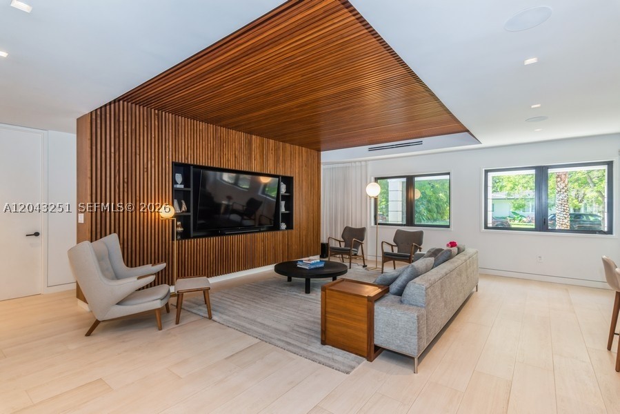 1035 Catalonia Ave Coral Gables, FL 33134