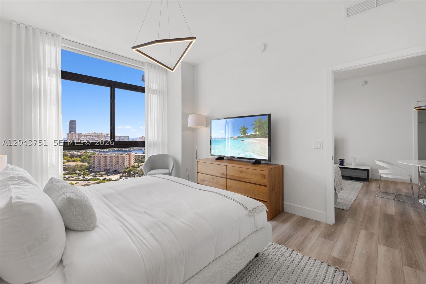 101 Diplomat Pkwy #1108 Hallandale Beach, FL 33009