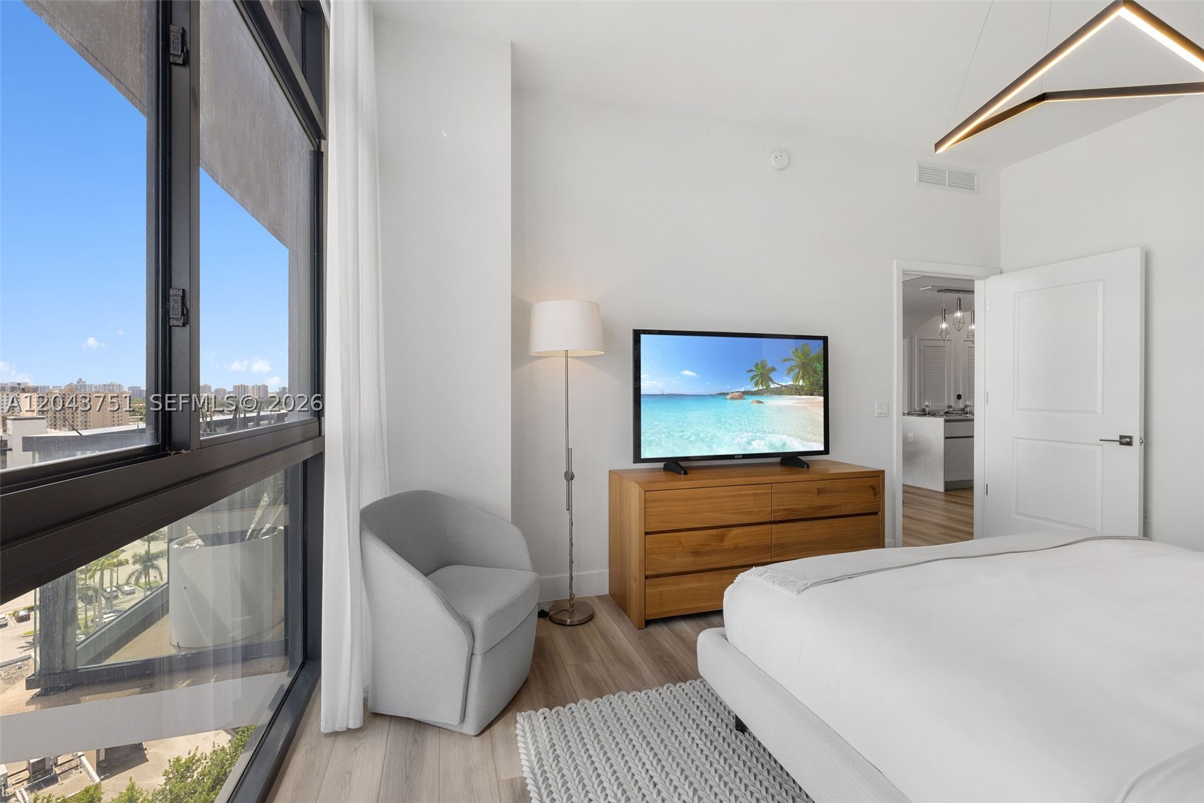 101 Diplomat Pkwy #1108 Hallandale Beach, FL 33009