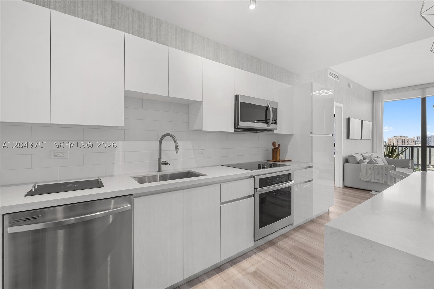 101 Diplomat Pkwy #1108 Hallandale Beach, FL 33009