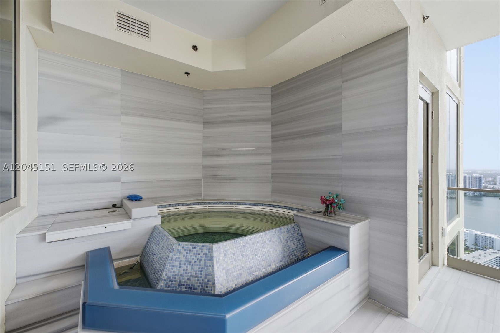 17901 Collins Ave #3906 Sunny Isles Beach, FL 33160