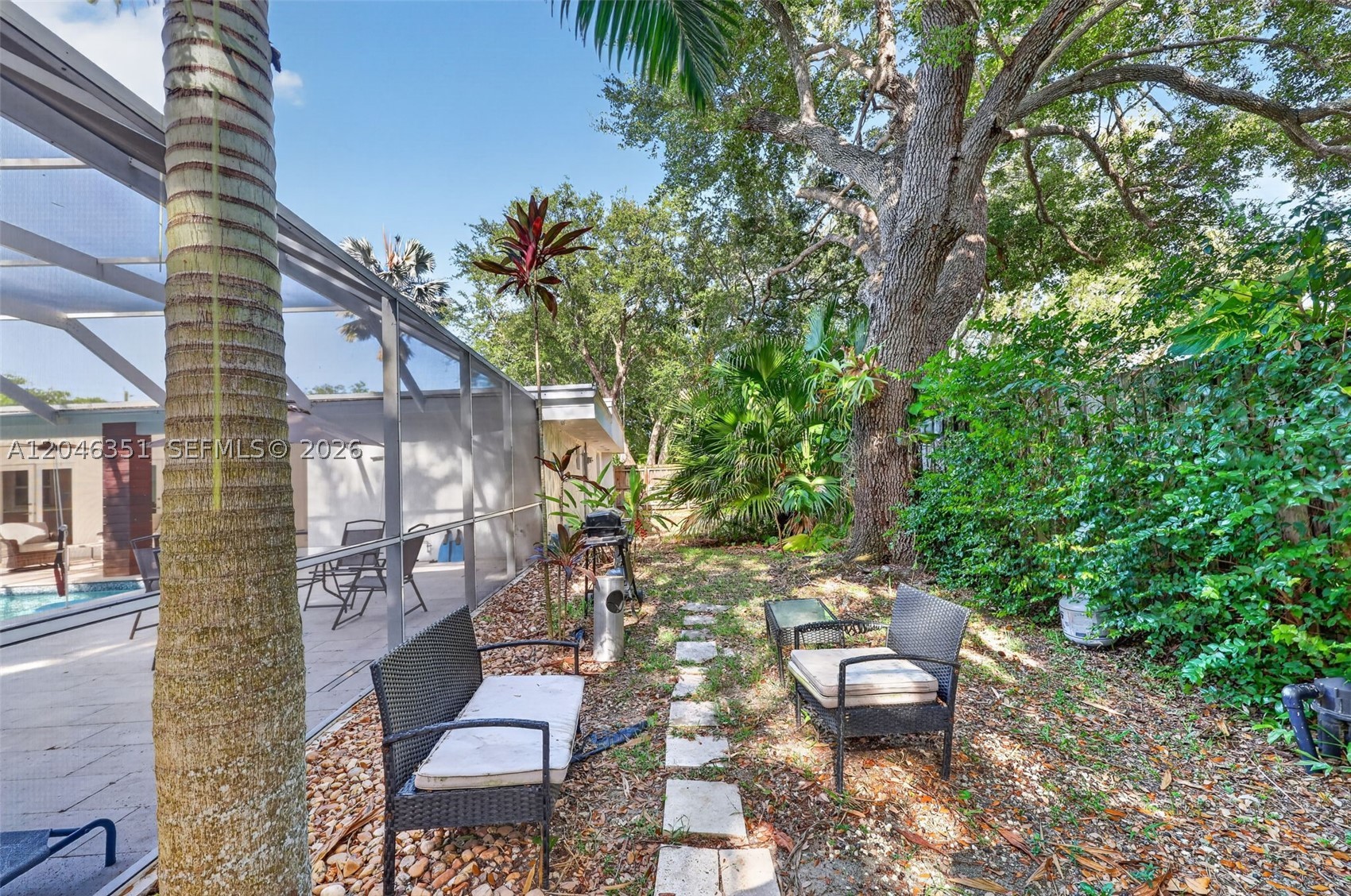 15200 SW 81st Ave Palmetto Bay, FL 33157