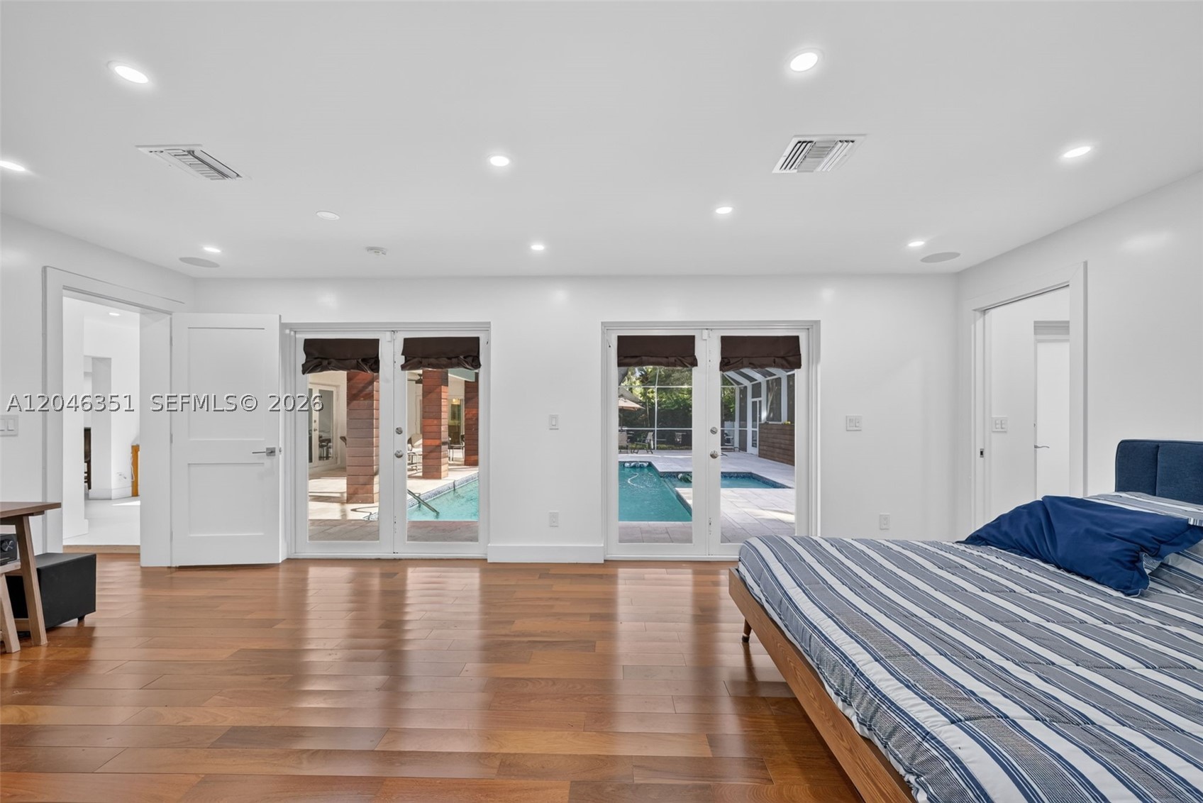 15200 SW 81st Ave Palmetto Bay, FL 33157