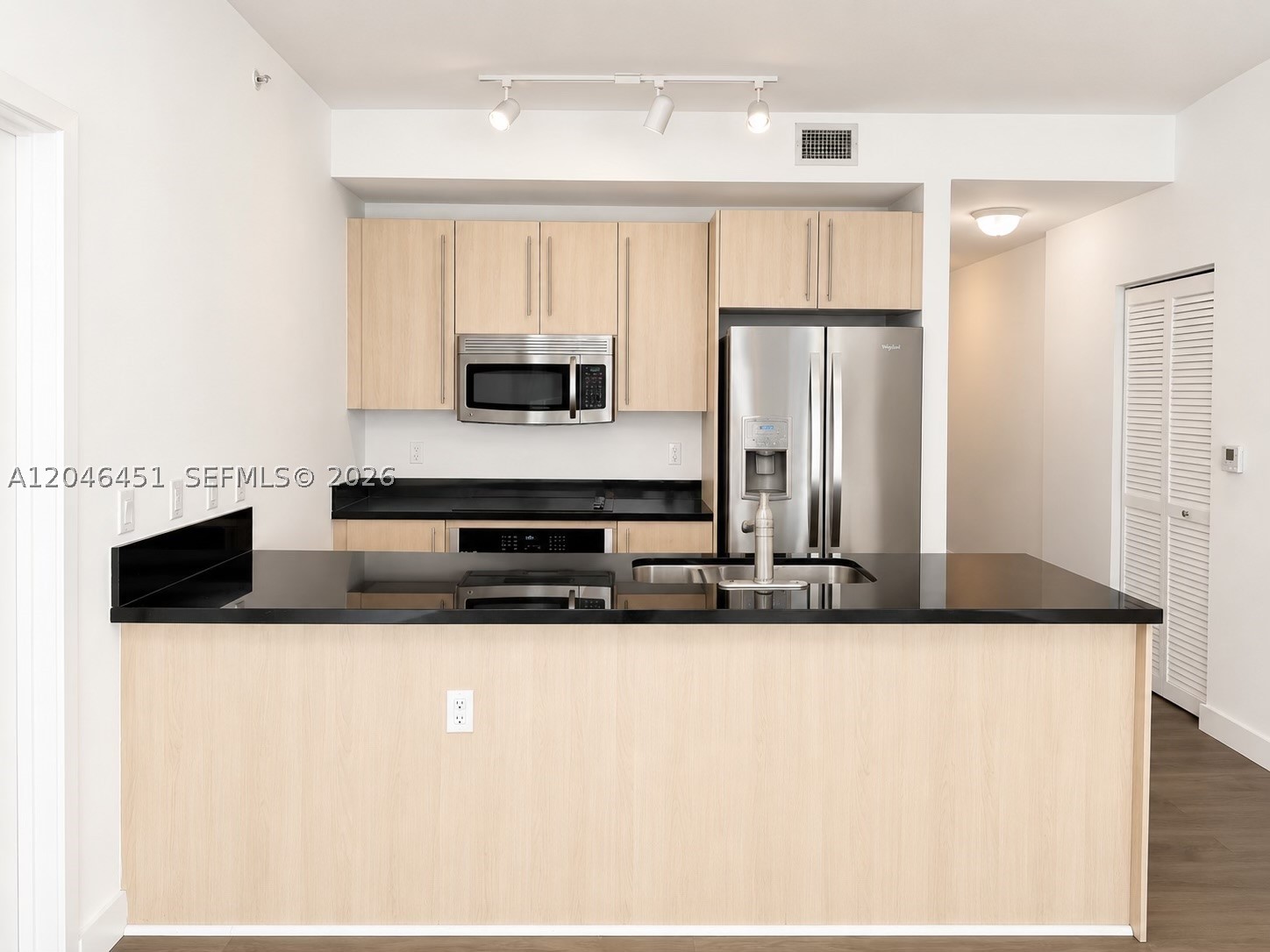 image Axis on Brickell North2