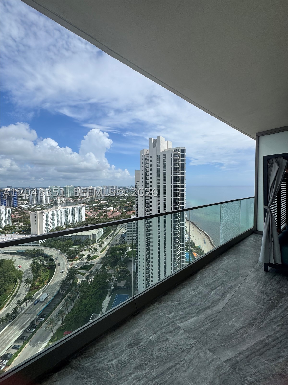 image Residences by Armani Casa17