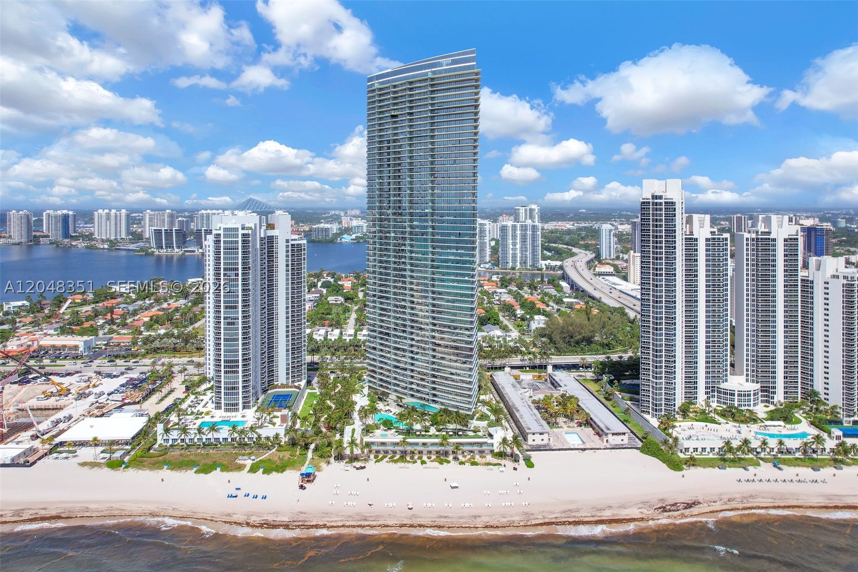 image Residences by Armani Casa4
