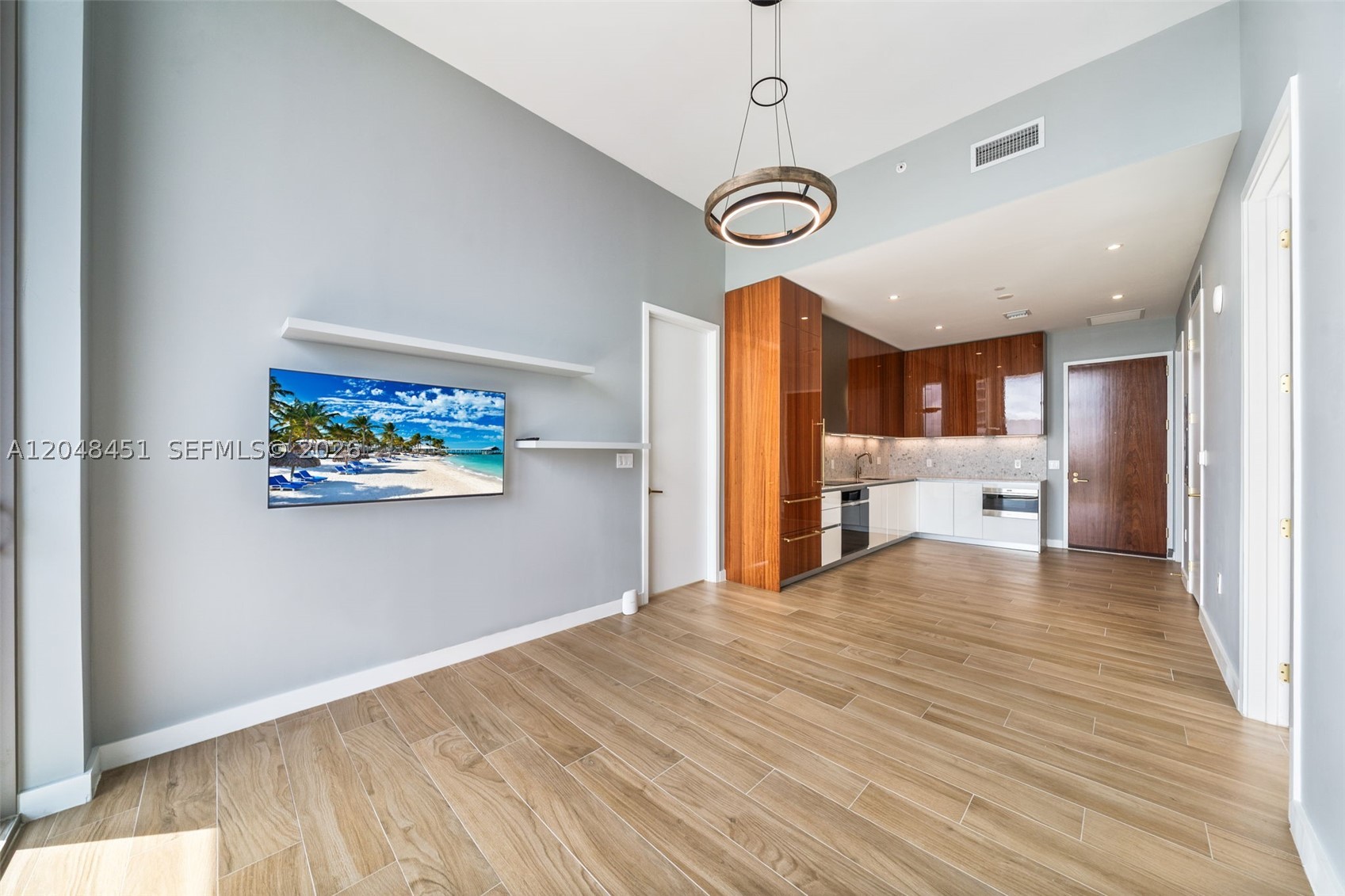 image Mr. C Residences | Bayshore9