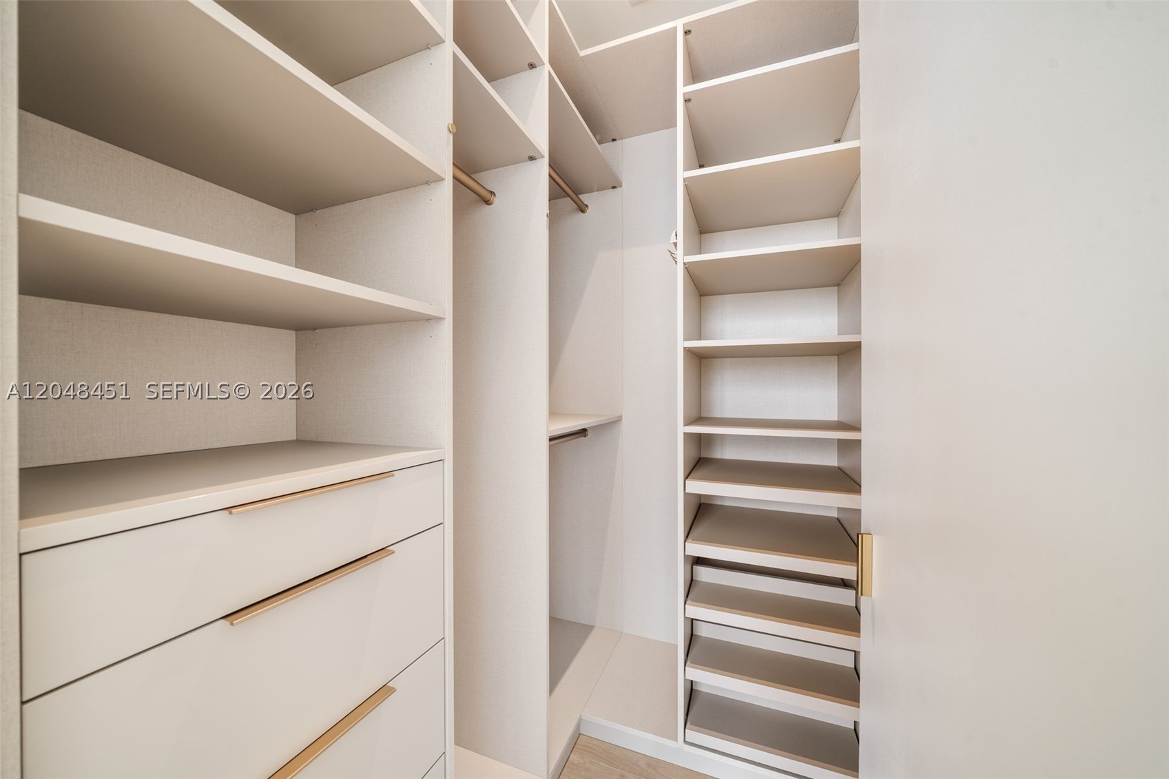 image Mr. C Residences | Bayshore15