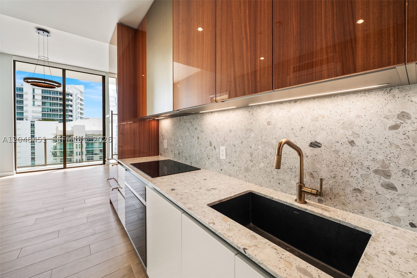 image Mr. C Residences | Bayshore3