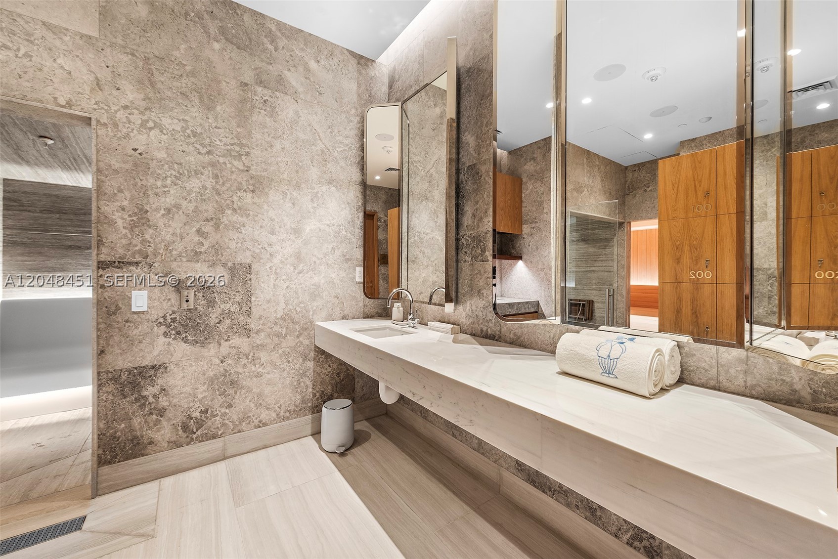 image Mr. C Residences | Bayshore39