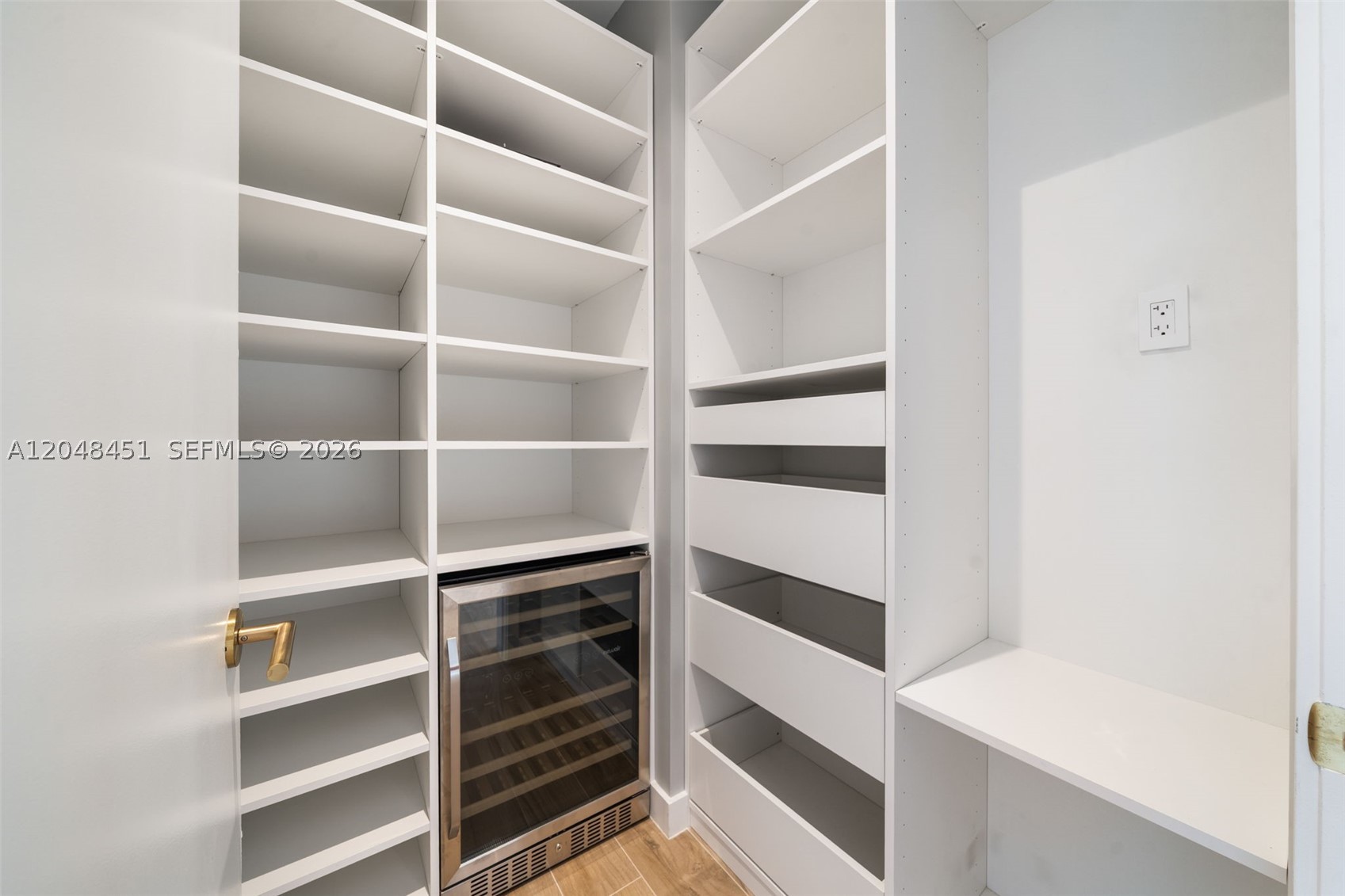 image Mr. C Residences | Bayshore6