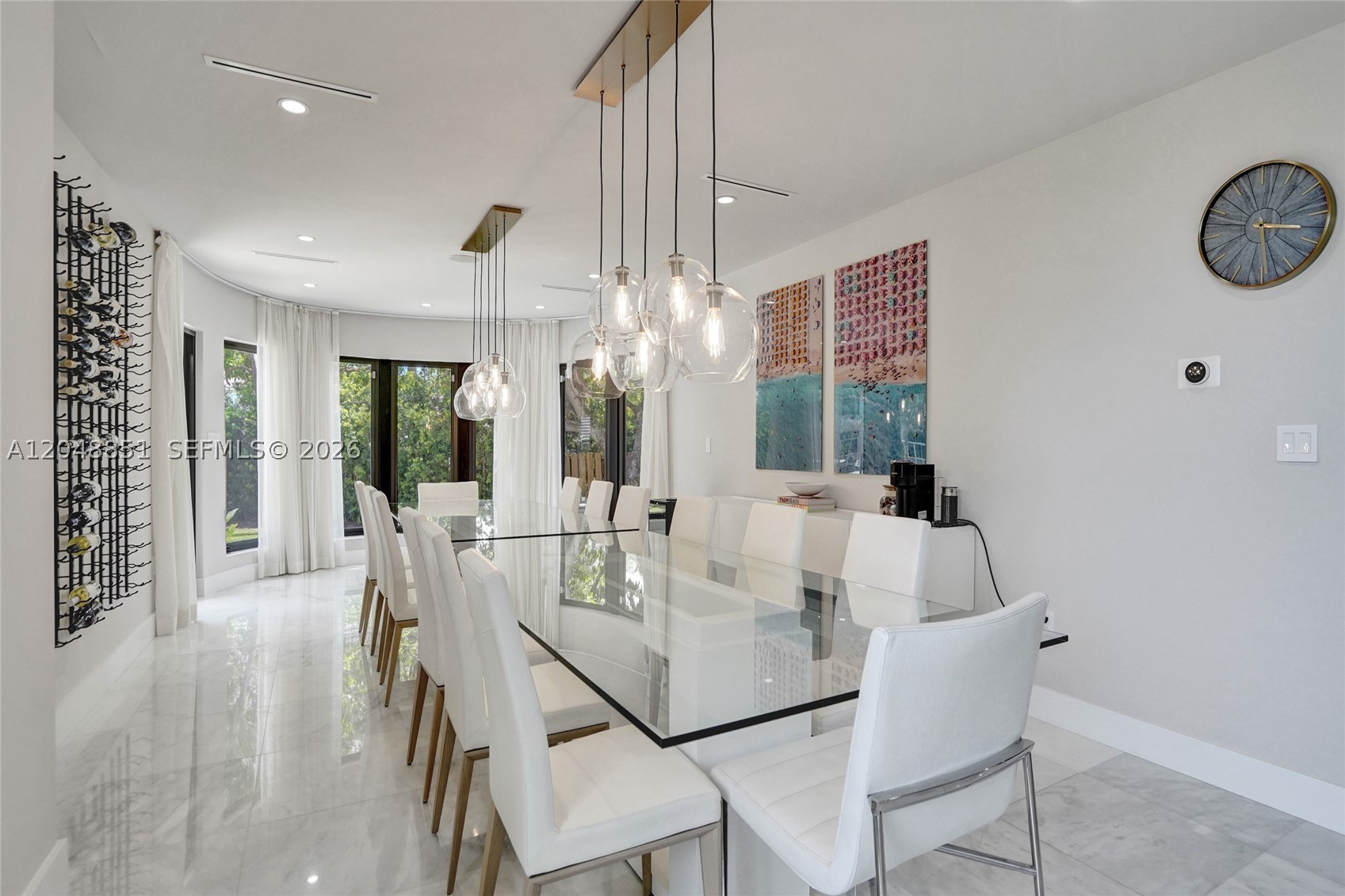 113 Holiday Dr Hallandale Beach, FL 33009