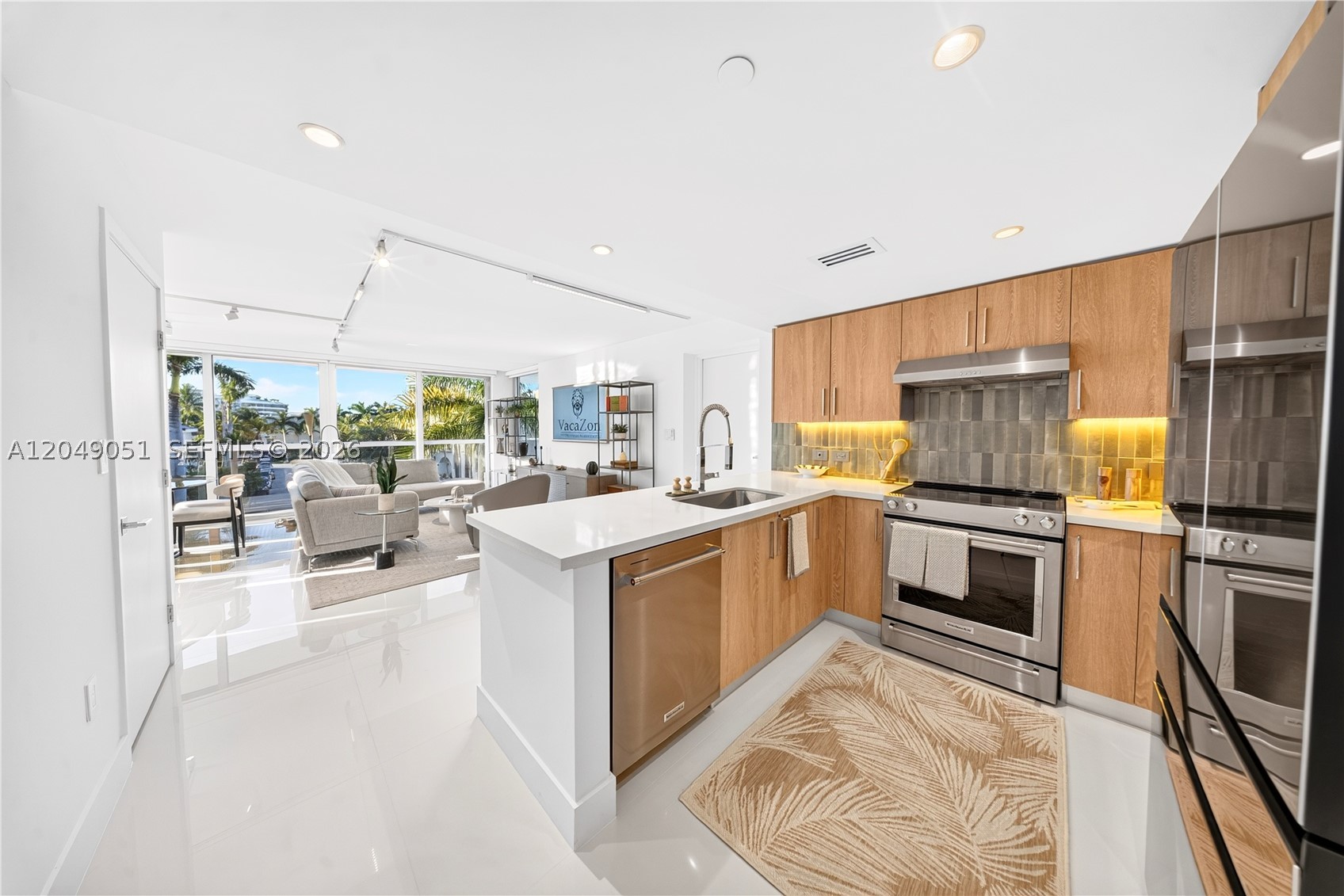 image Bay Harbor One5