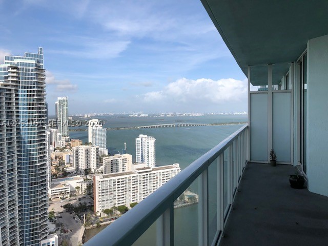 image Quantum on the Bay0