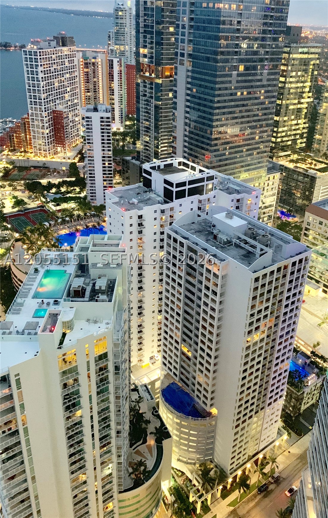 170 SE 14th St #1402 Miami, FL 33131