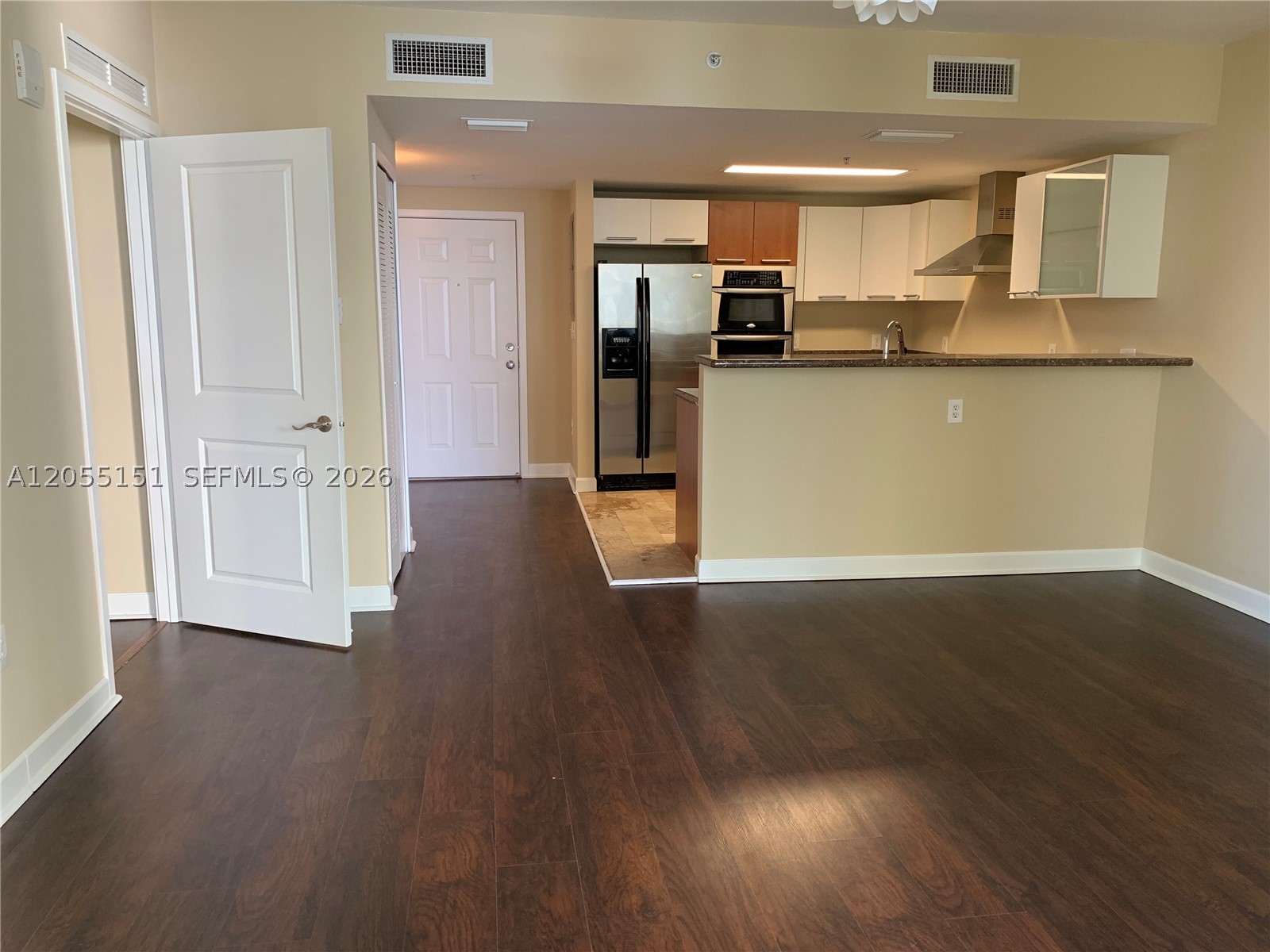170 SE 14th St #1402 Miami, FL 33131