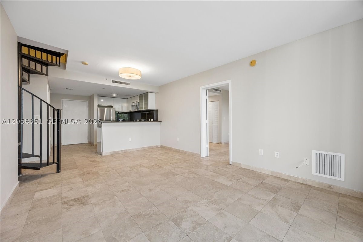 3339 Virginia St #PH-3 Miami, FL 33133