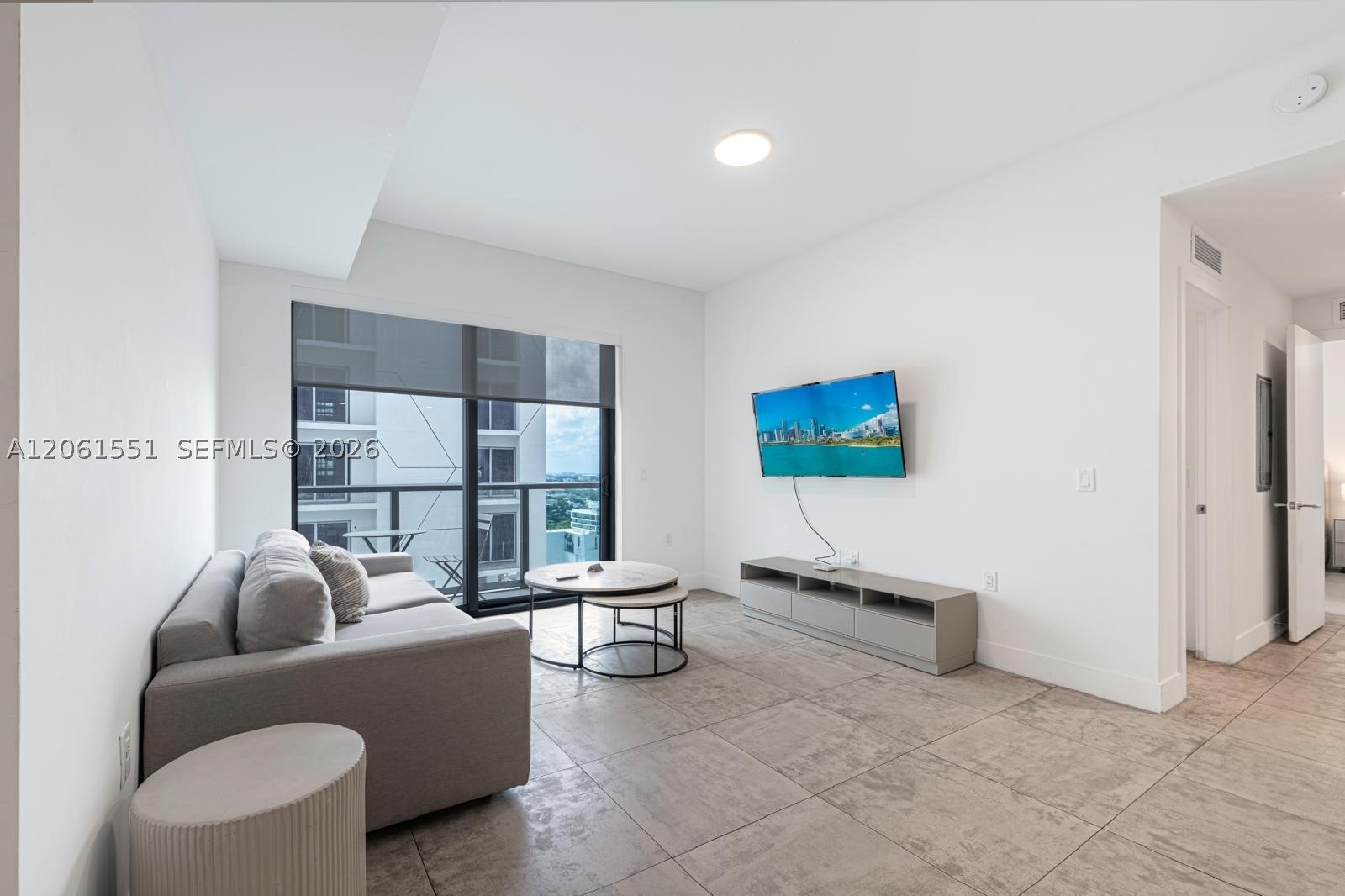 image Smart Brickell I11