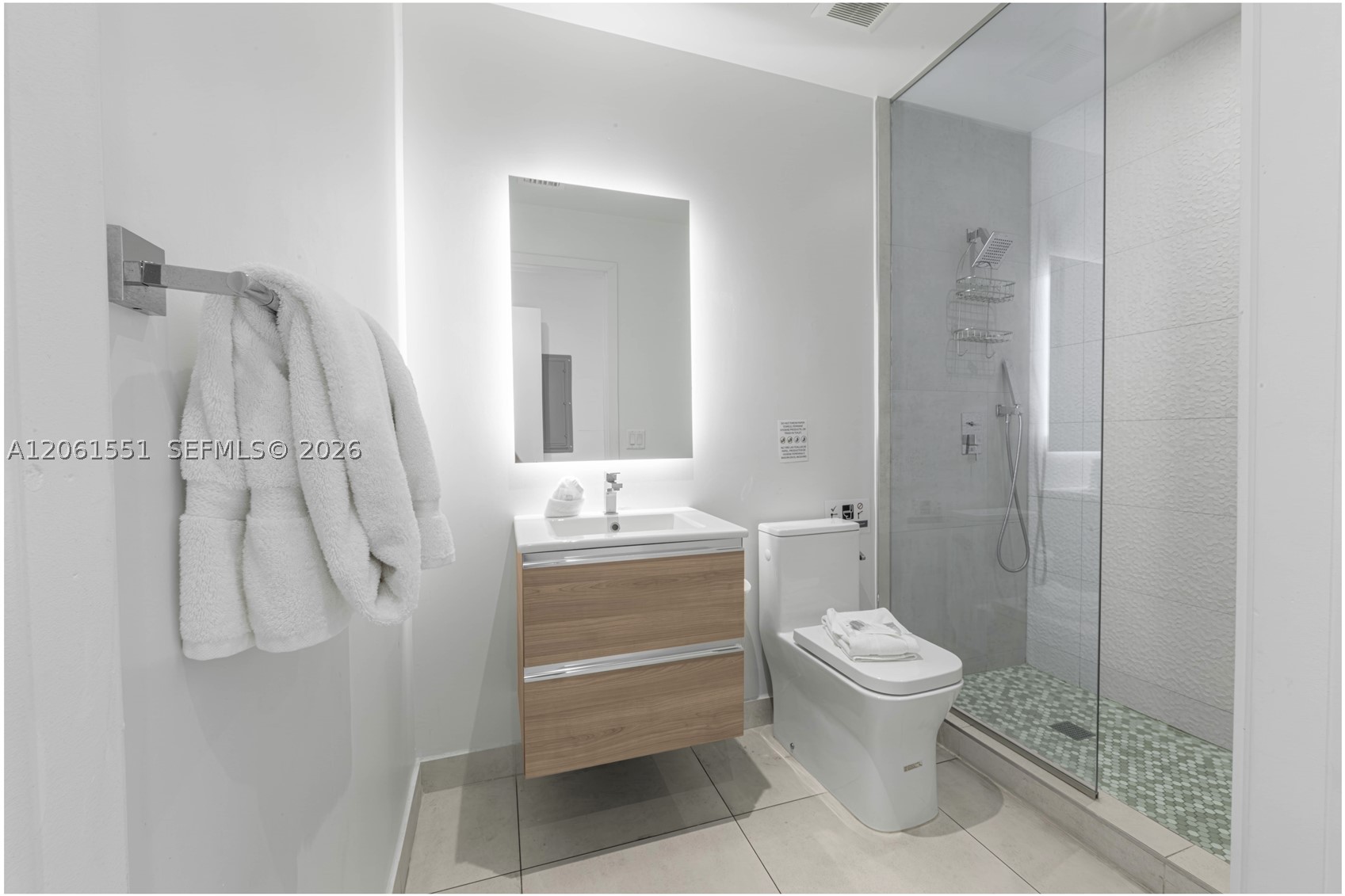 image Smart Brickell I22