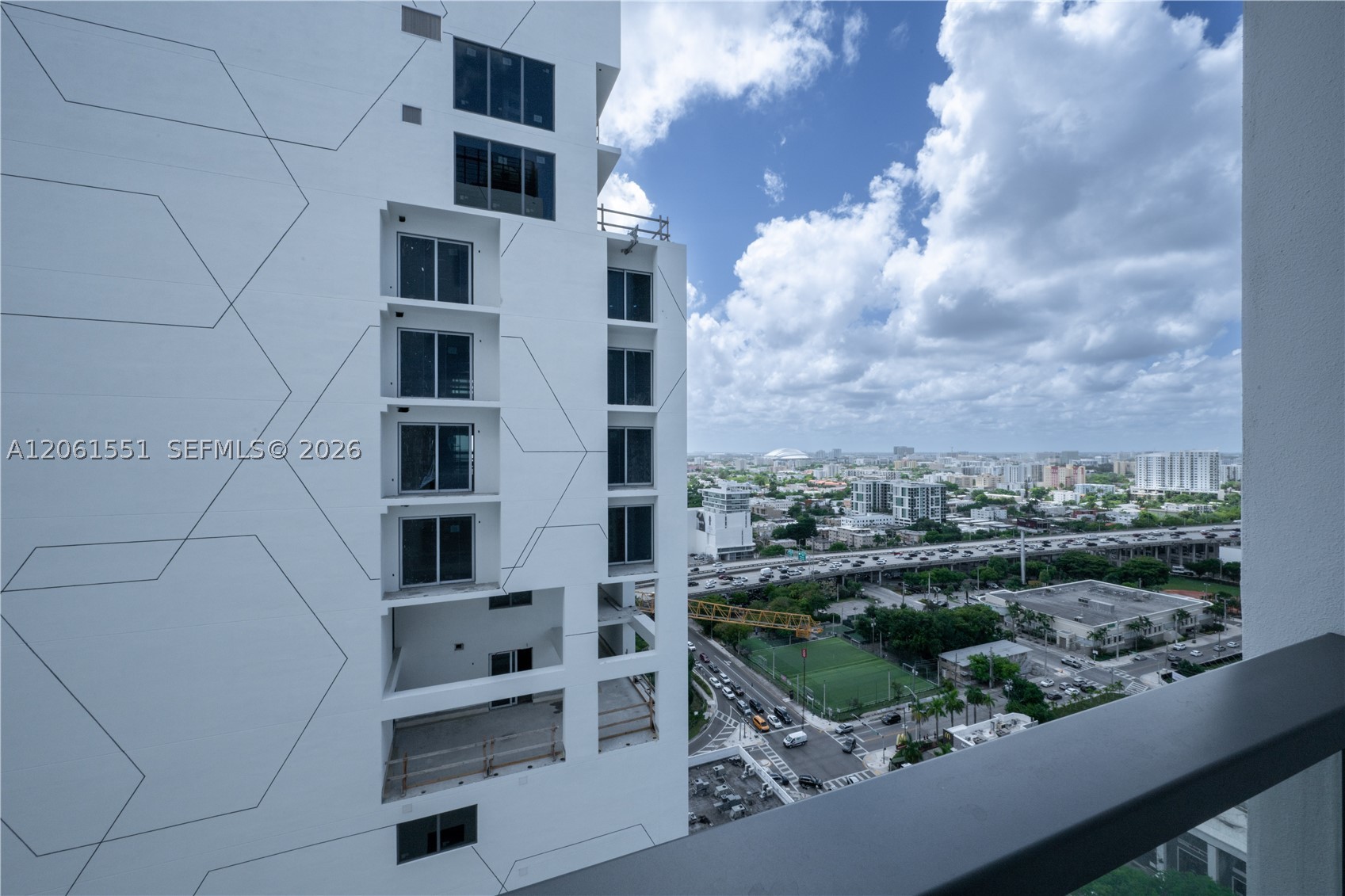image Smart Brickell I31
