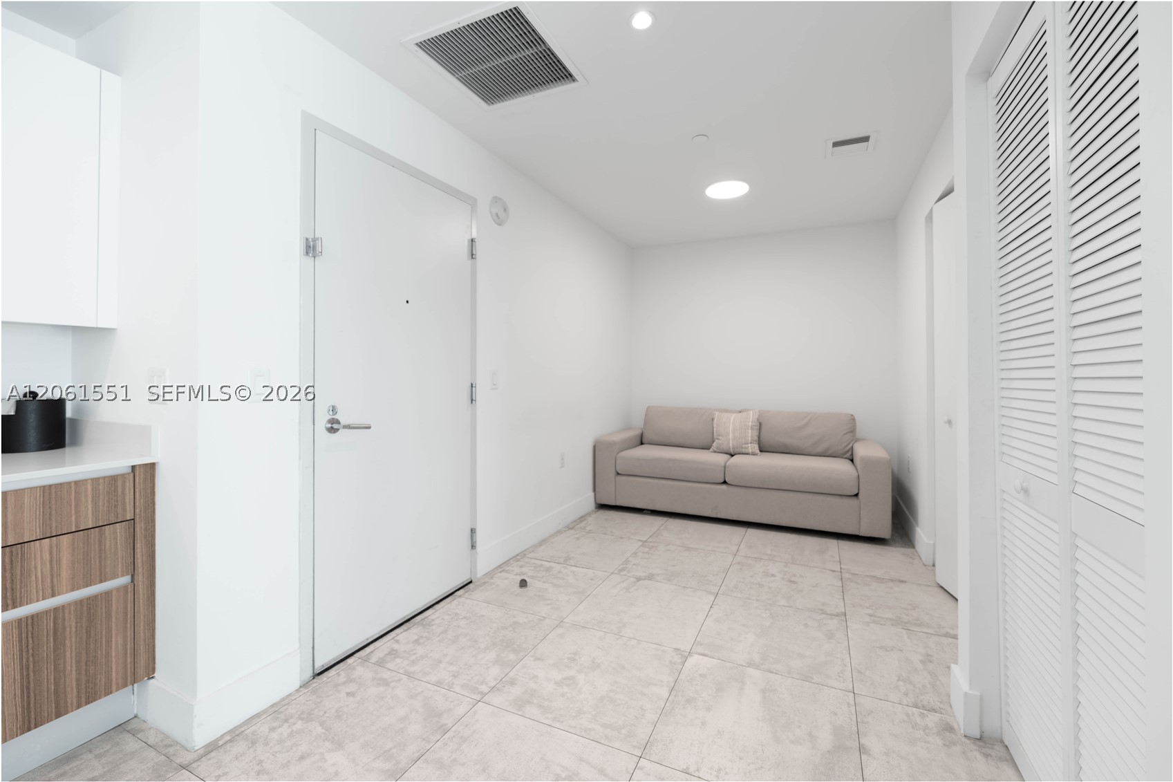 image Smart Brickell I8