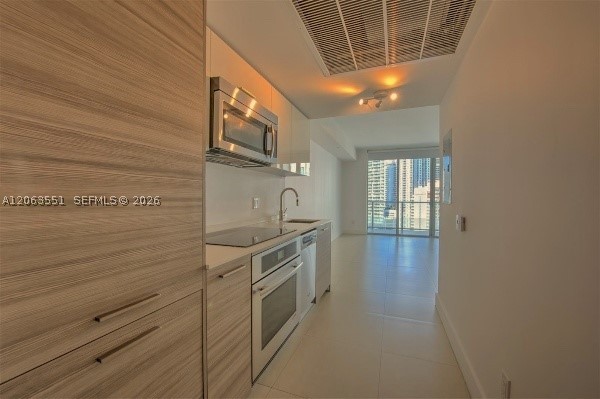 1300 Brickell Bay Dr #2313