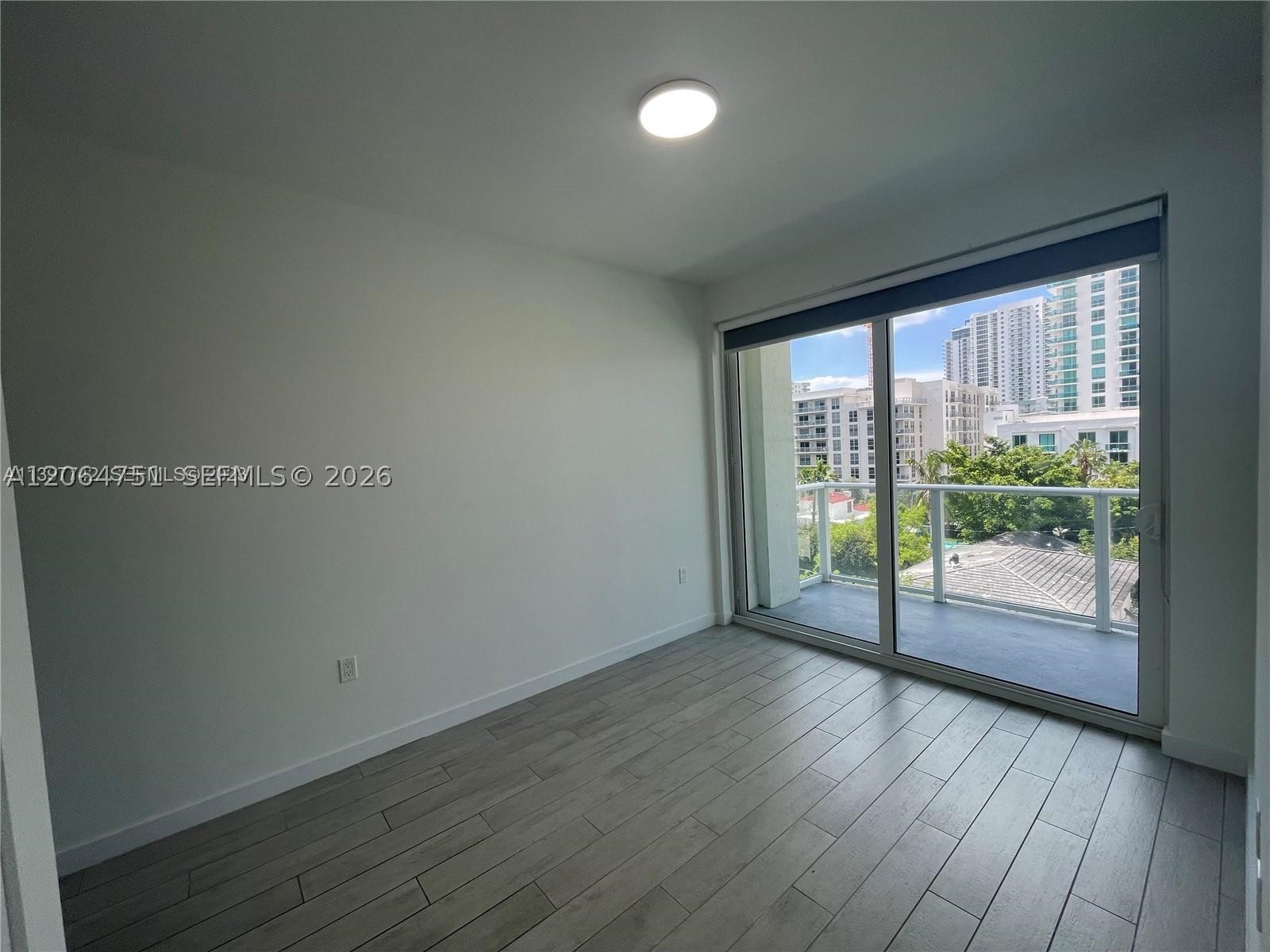 image 26 Edgewater13