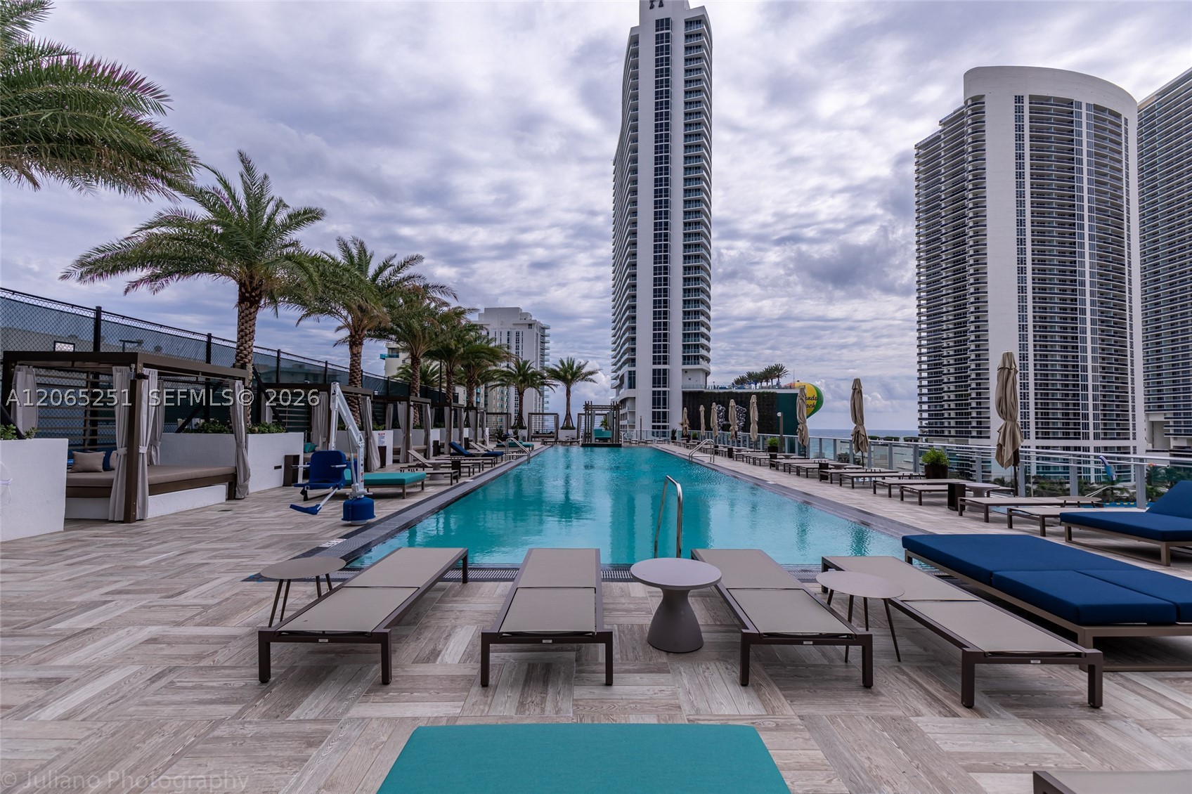 4010 S Ocean Dr #R509