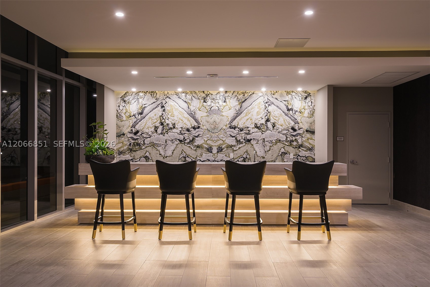 image Aria on the Bay22