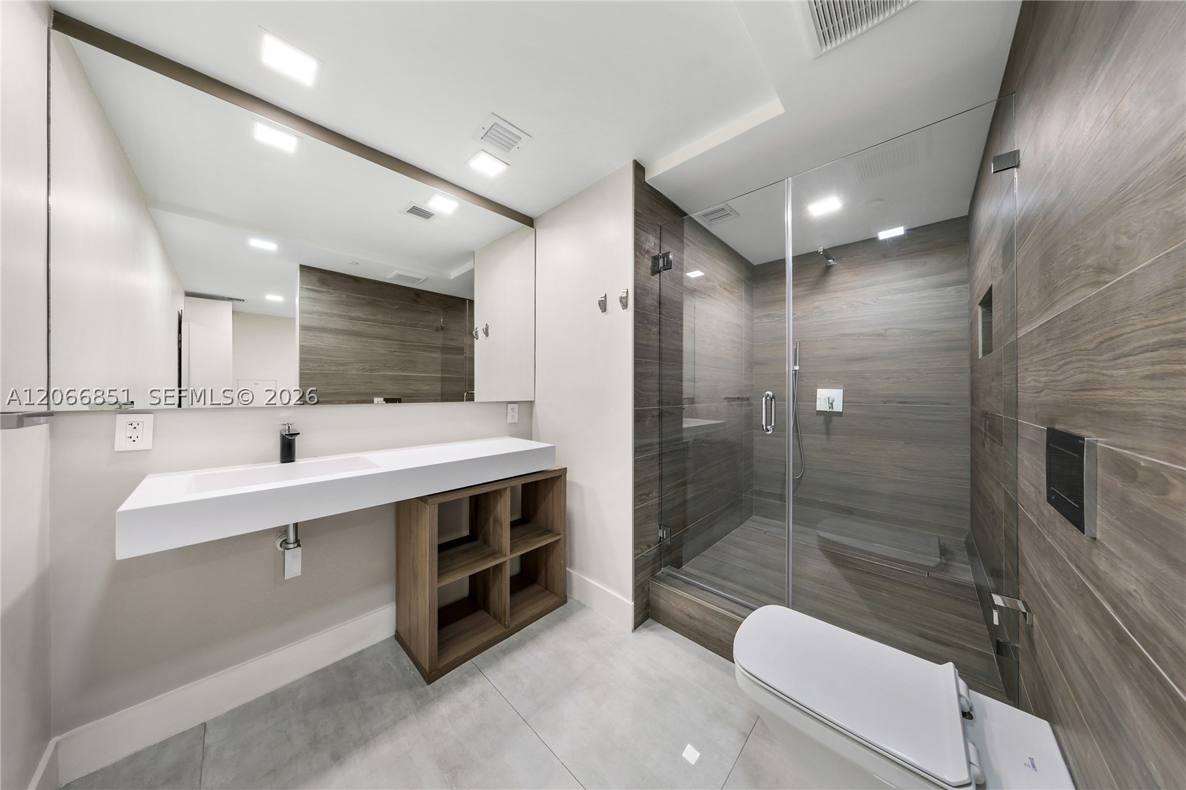 image Aria on the Bay7