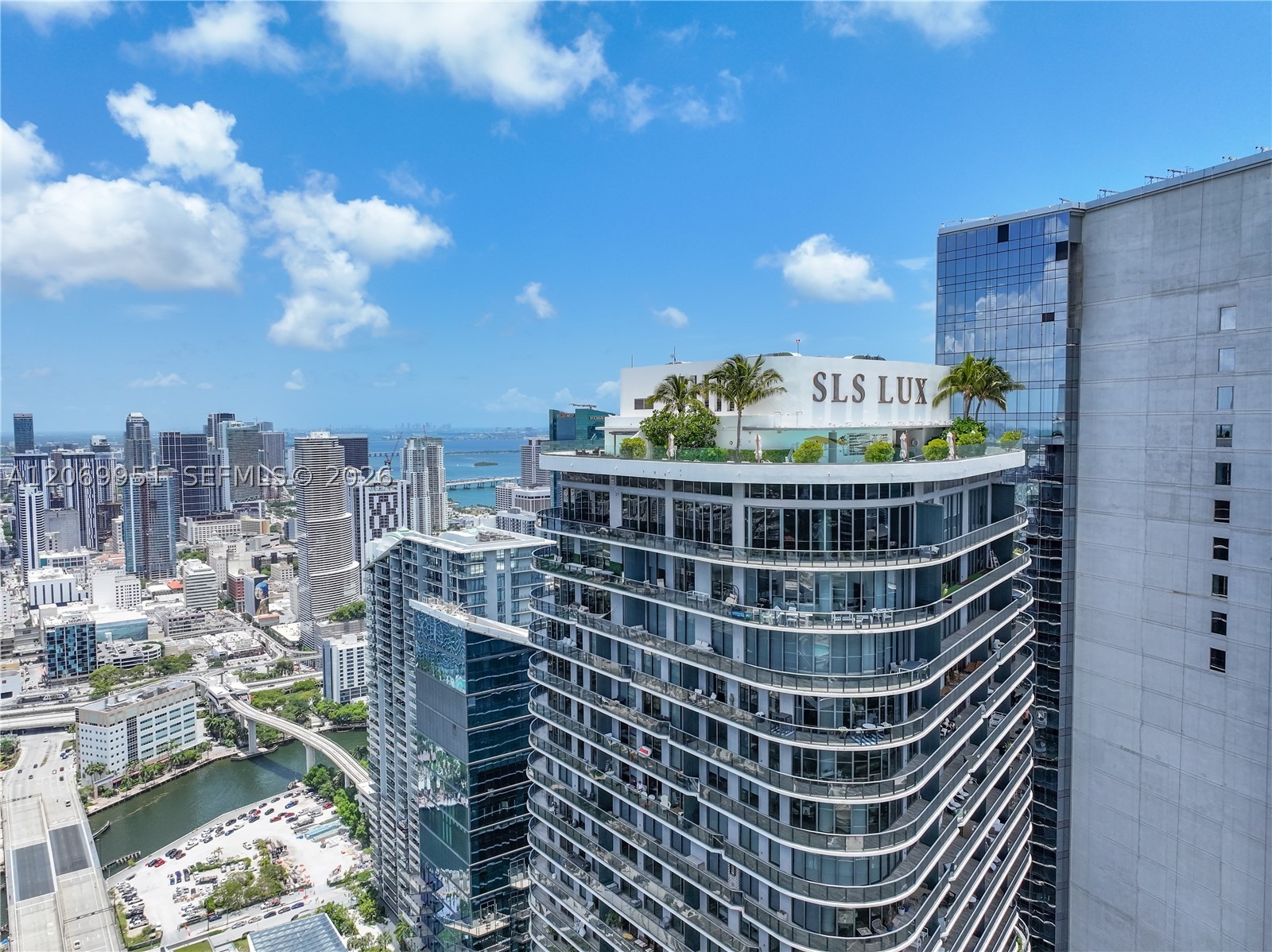 801 S Miami Ave #PH5801 Miami, FL 33130