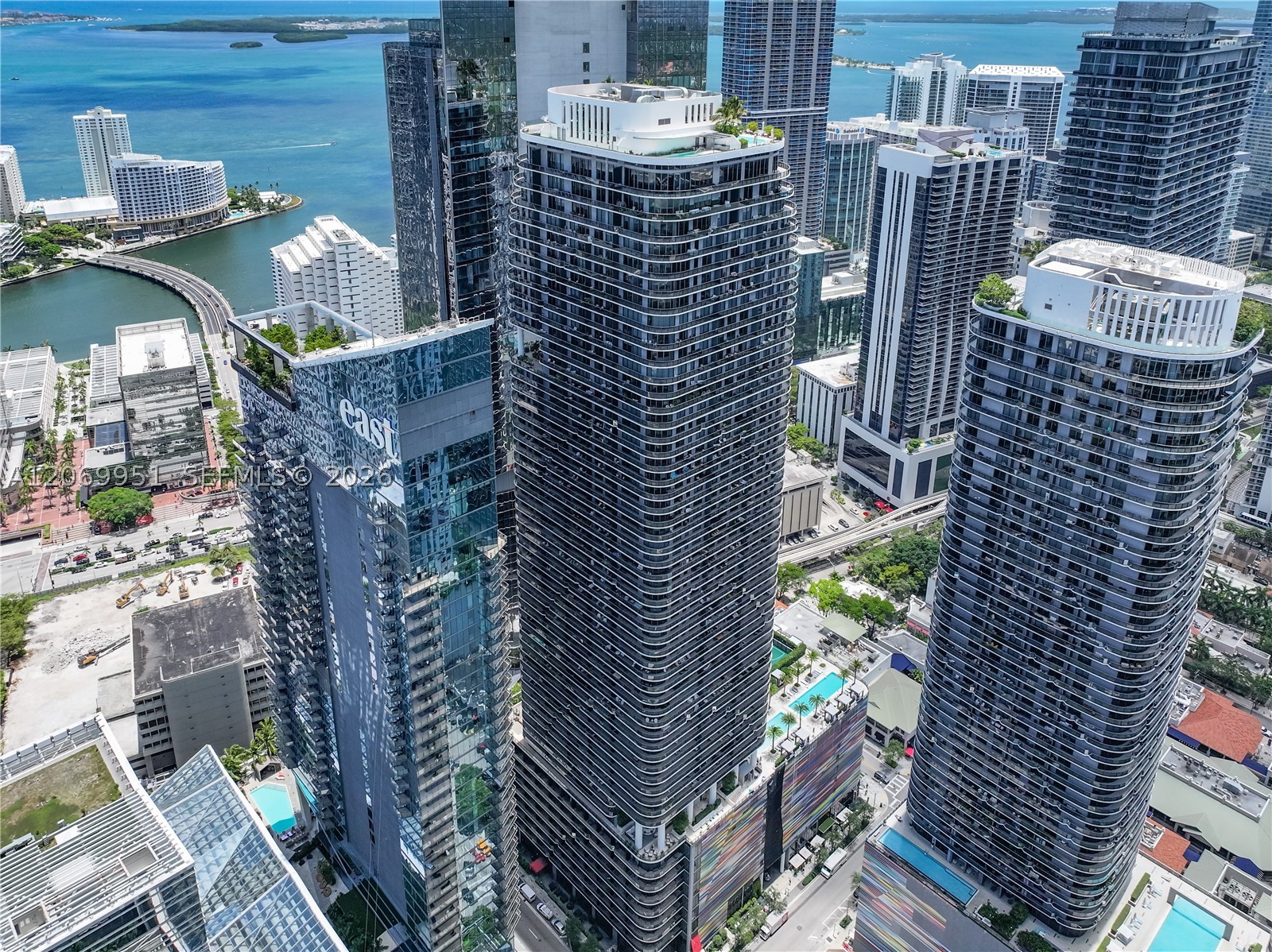 801 S Miami Ave #PH5801 Miami, FL 33130