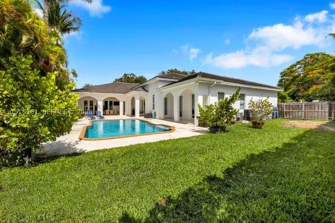 7840 SW 133rd Ter Pinecrest, FL 33156