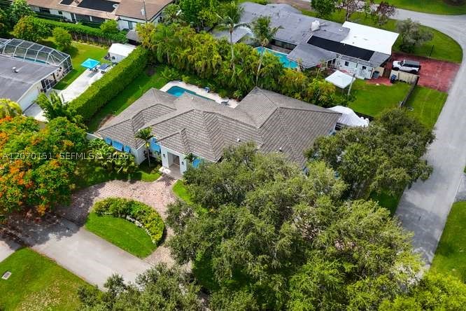 7840 SW 133rd Ter Pinecrest, FL 33156