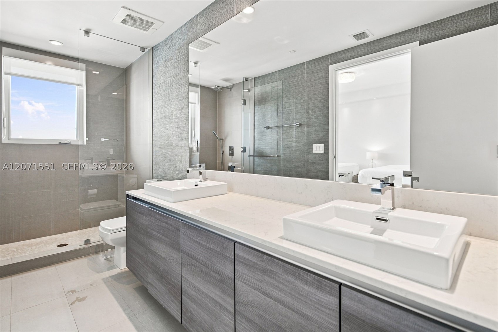 image The Bond on Brickell19
