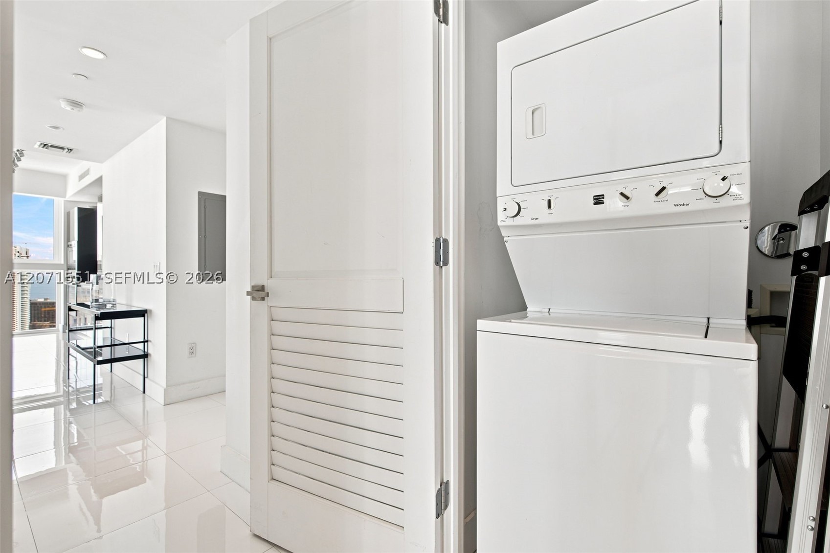 image The Bond on Brickell23