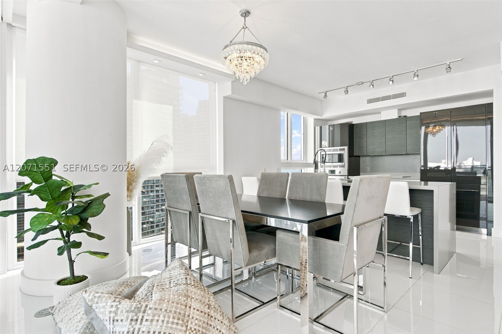 image The Bond on Brickell7