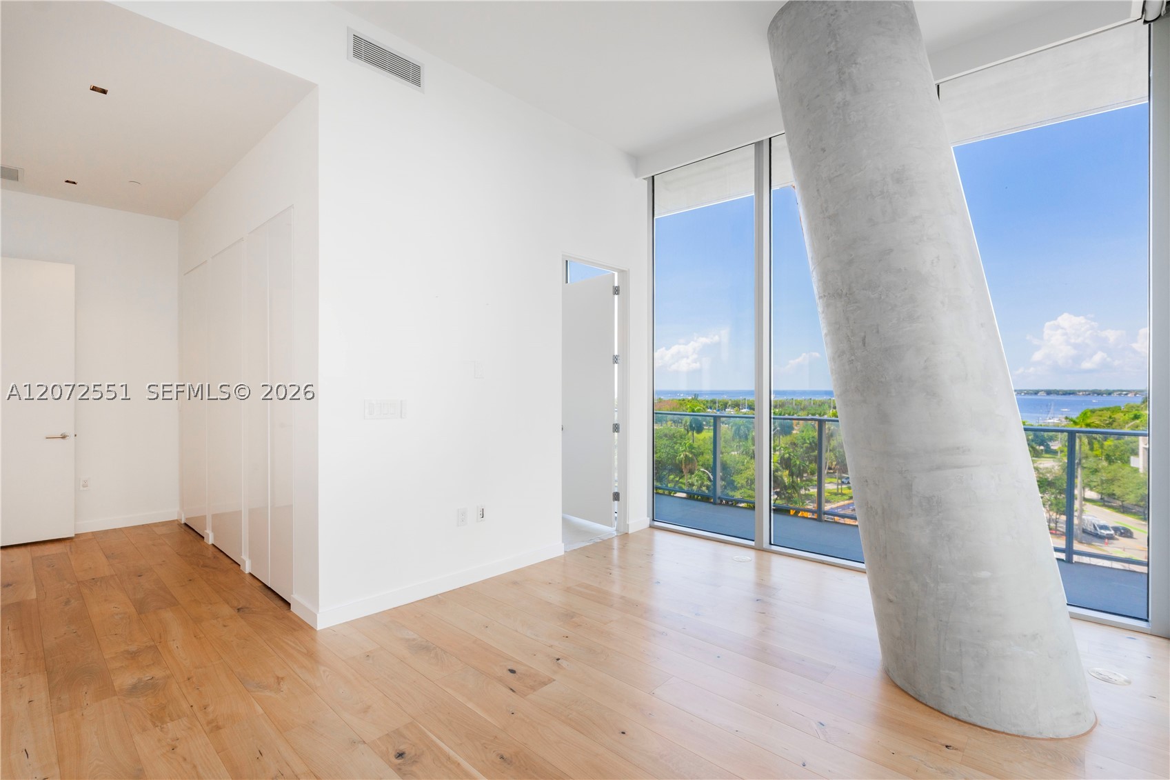 2675 S Bayshore Dr #602S Miami, FL 33133