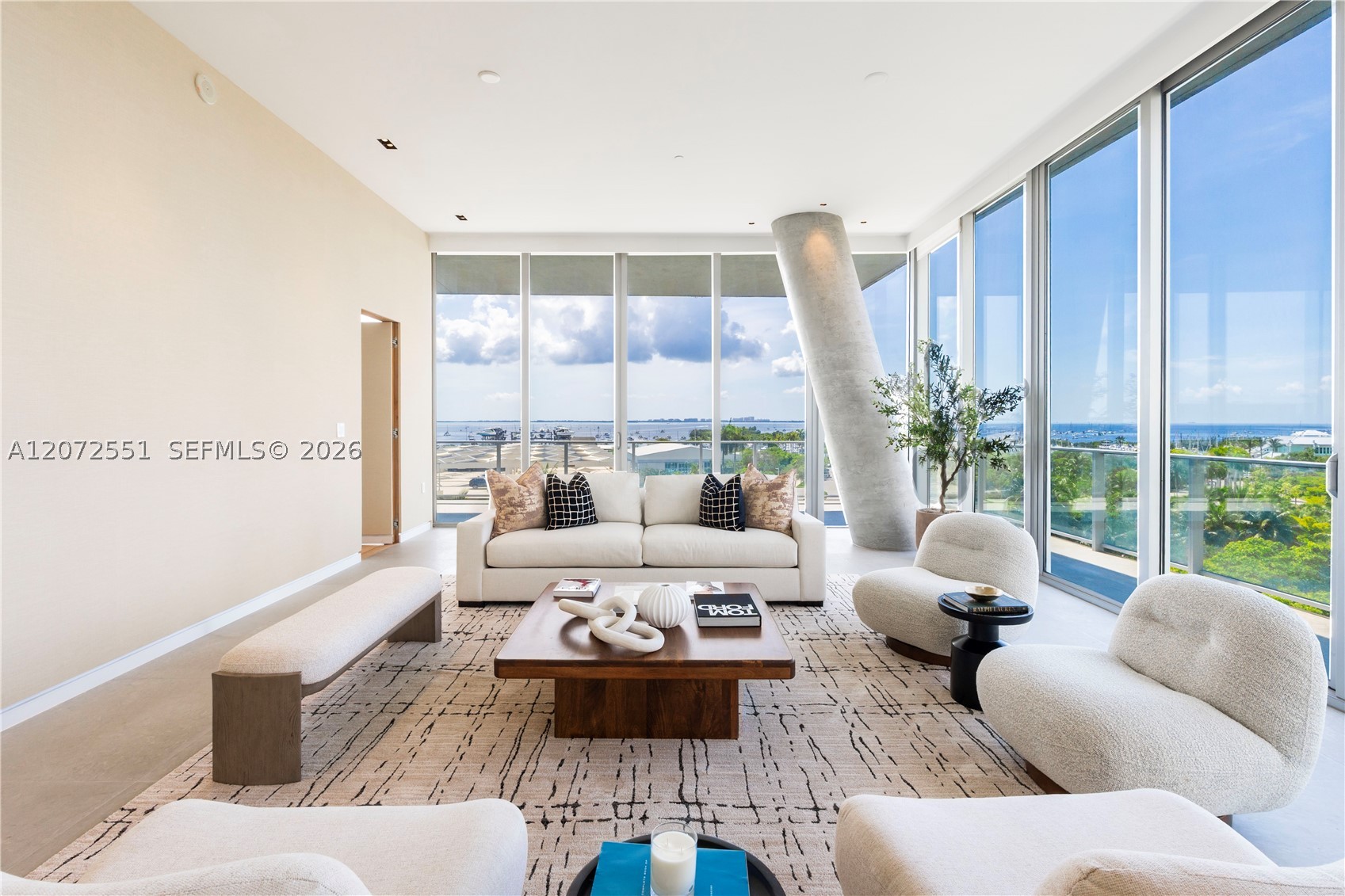 2675 S Bayshore Dr #602S Miami, FL 33133