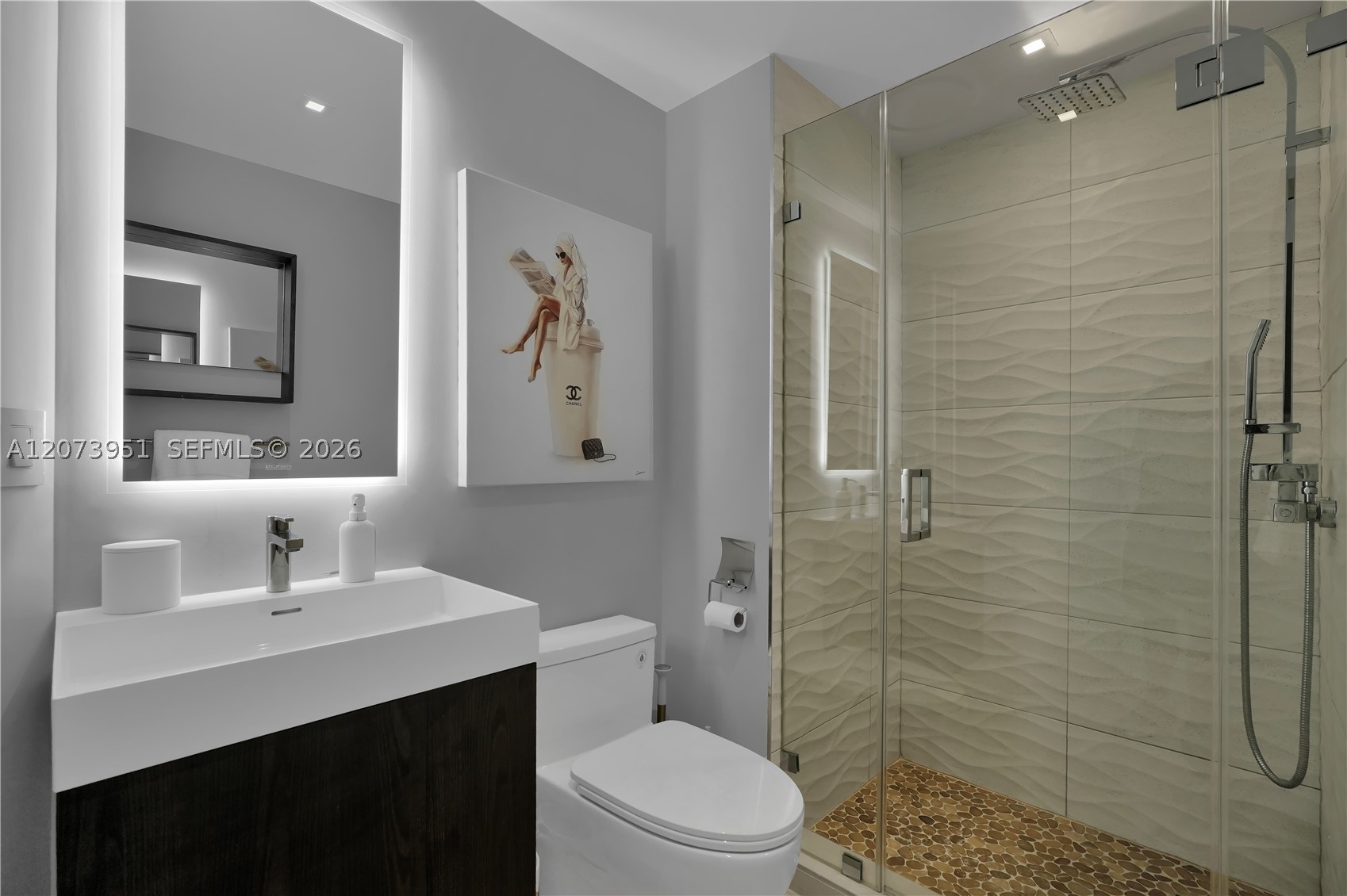 4201 Collins Ave #401 Miami Beach, FL 33140